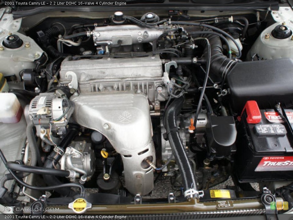 2.2 Liter DOHC 16-Valve 4 Cylinder Engine for the 2001 Toyota Camry #47009322