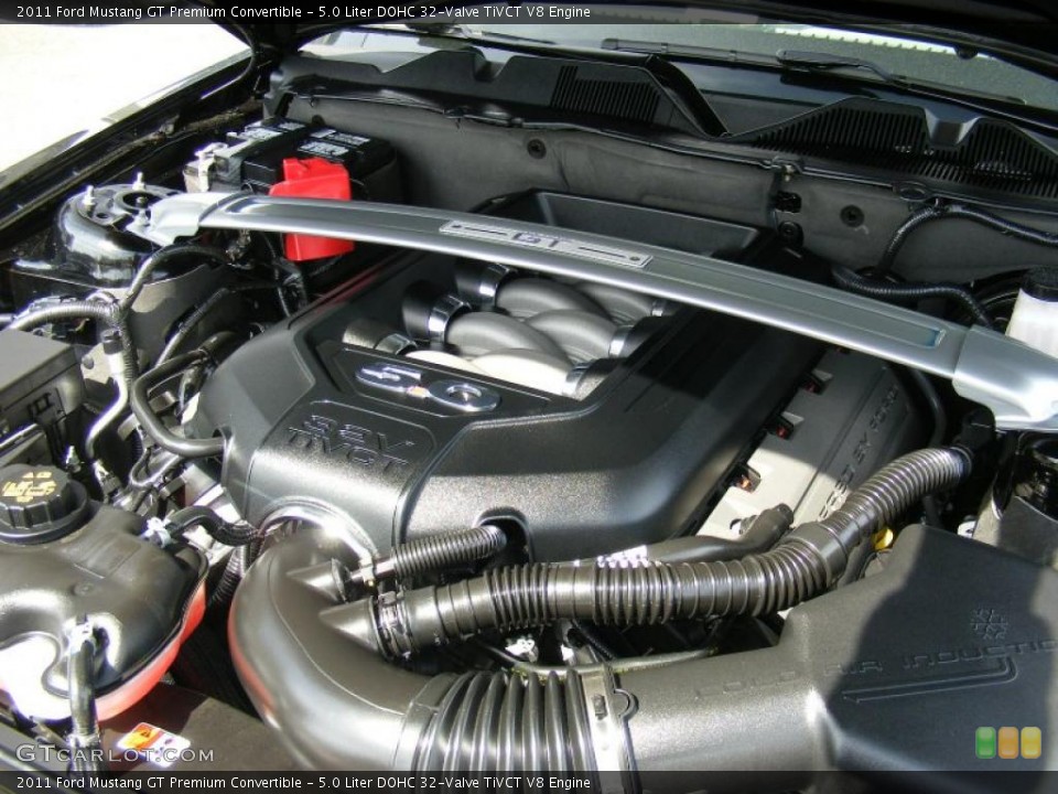 5.0 Liter DOHC 32-Valve TiVCT V8 Engine for the 2011 Ford Mustang #47203208