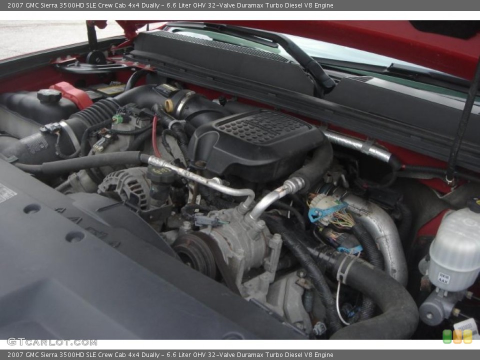 6.6 Liter OHV 32-Valve Duramax Turbo Diesel V8 Engine for the 2007 GMC Sierra 3500HD #47213588