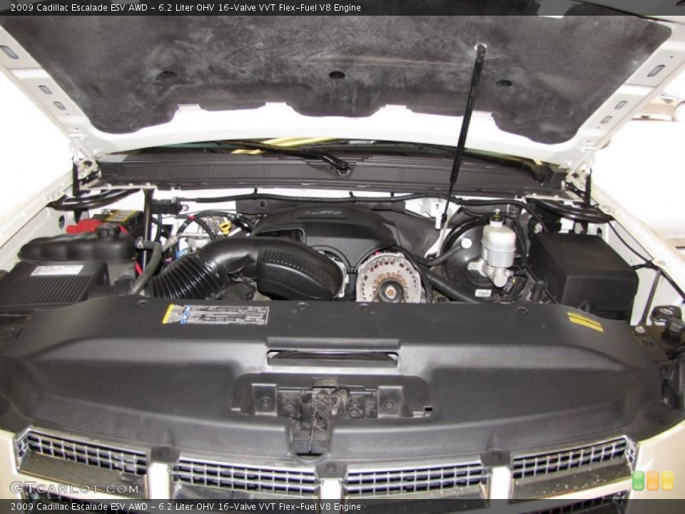 6.2 Liter OHV 16-Valve VVT Flex-Fuel V8 Engine for the 2009 Cadillac Escalade #47236430