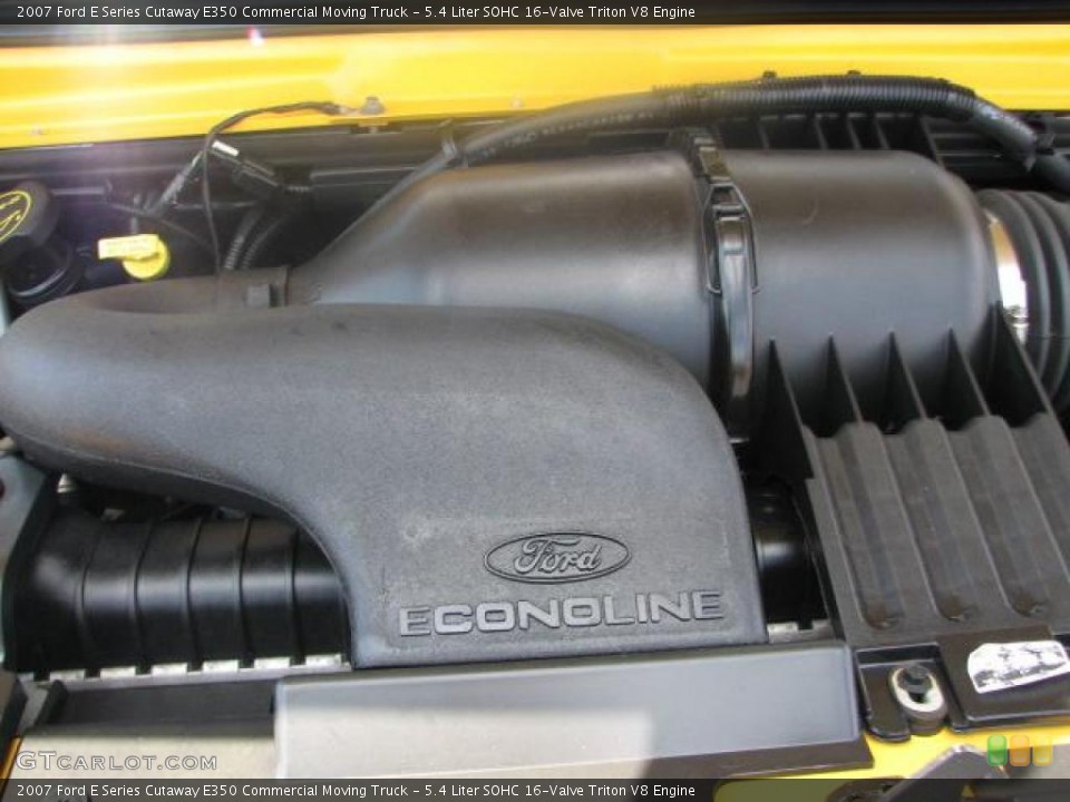 5.4 Liter SOHC 16-Valve Triton V8 2007 Ford E Series Cutaway Engine