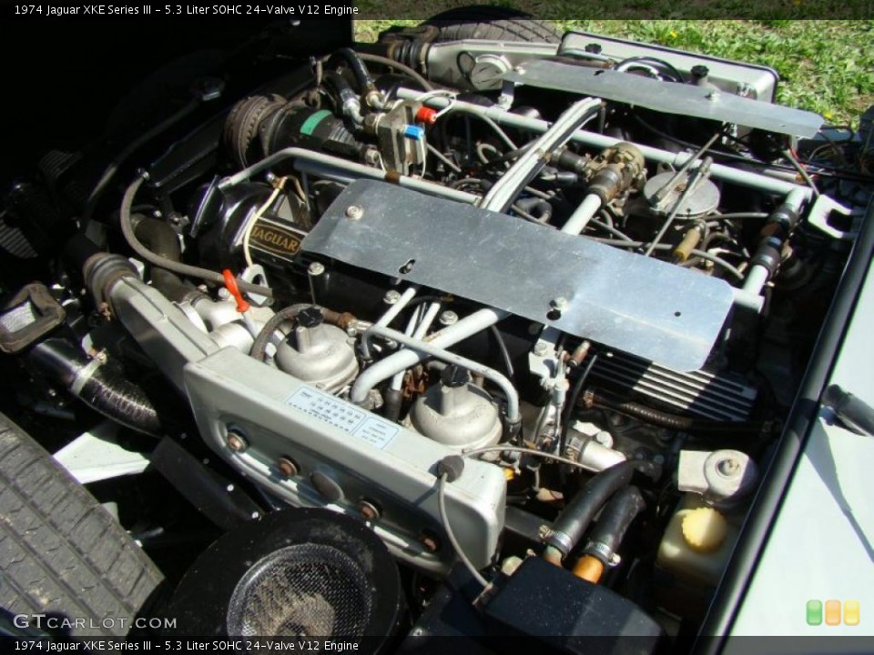 5.3 Liter SOHC 24-Valve V12 Engine for the 1974 Jaguar XKE #47268992