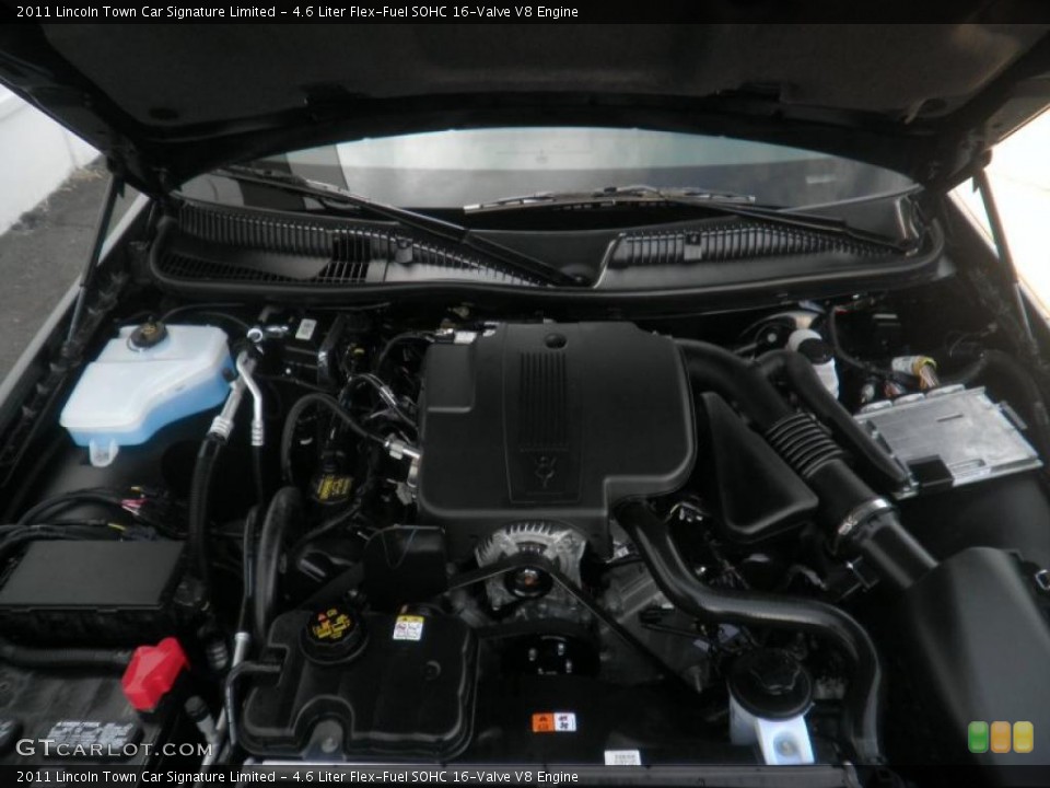 4.6 Liter Flex-Fuel SOHC 16-Valve V8 Engine for the 2011 Lincoln Town Car #47362670