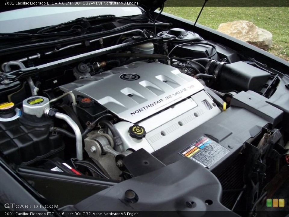4.6 Liter DOHC 32-Valve Northstar V8 Engine for the 2001 Cadillac Eldorado #47373794