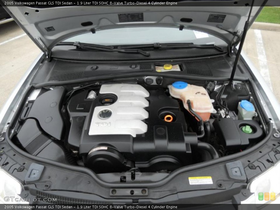 1.9 Liter TDI SOHC 8-Valve Turbo-Diesel 4 Cylinder Engine for the 2005 Volkswagen Passat #47393309