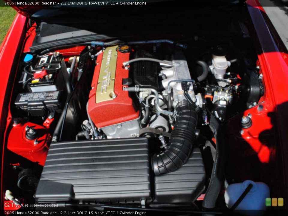 2.2 Liter DOHC 16-Valve VTEC 4 Cylinder Engine for the 2006 Honda S2000 #47478323