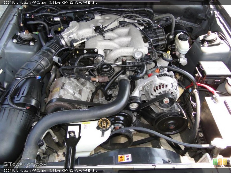 3.8 Liter OHV 12-Valve V6 Engine for the 2004 Ford Mustang #47522299