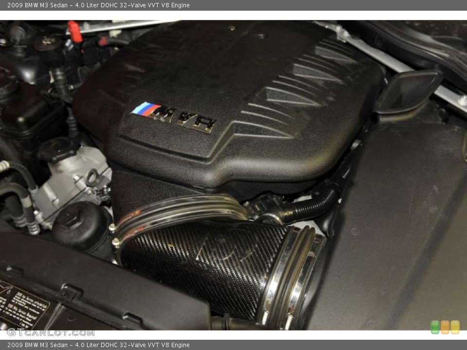 4.0 Liter DOHC 32-Valve VVT V8 Engine for the 2009 BMW M3 #47534326