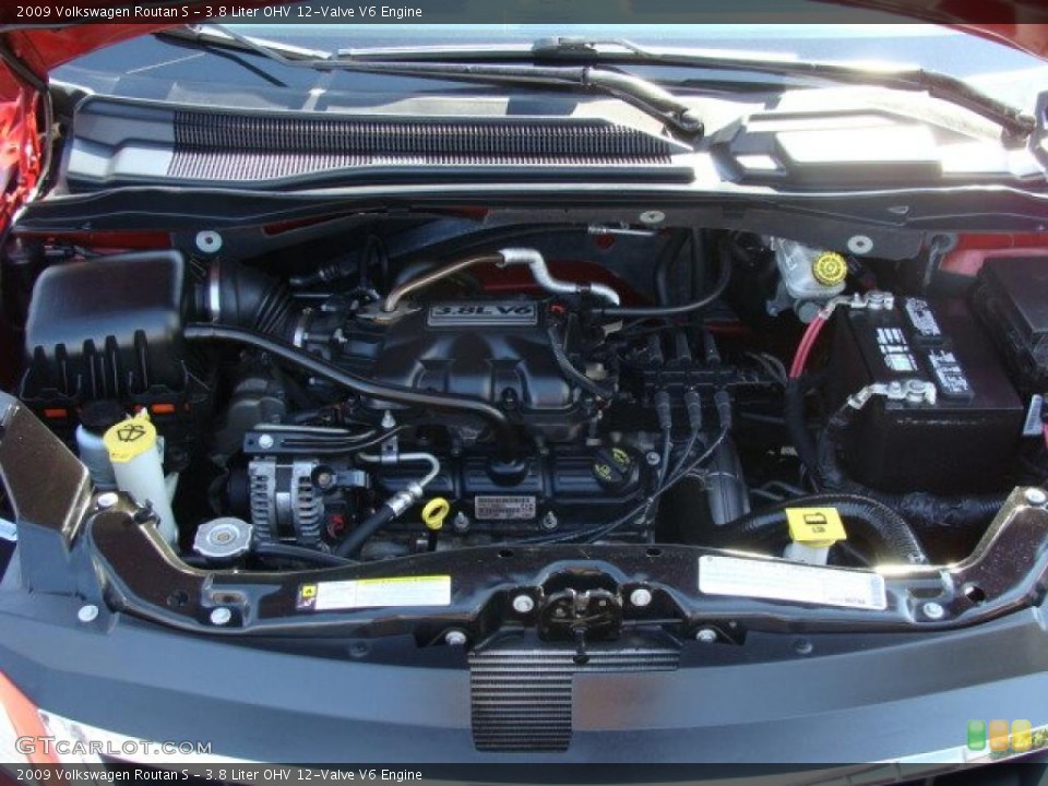 3.8 Liter OHV 12-Valve V6 Engine for the 2009 Volkswagen Routan #47675434