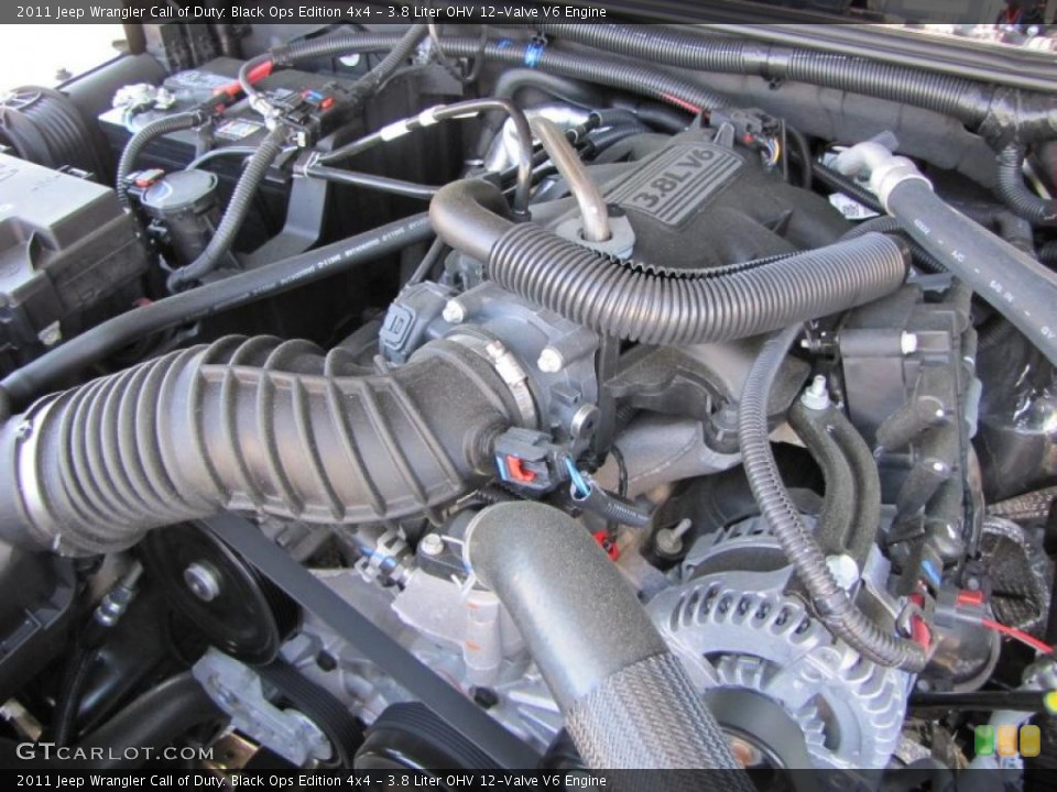 3.8 Liter OHV 12-Valve V6 2011 Jeep Wrangler Engine