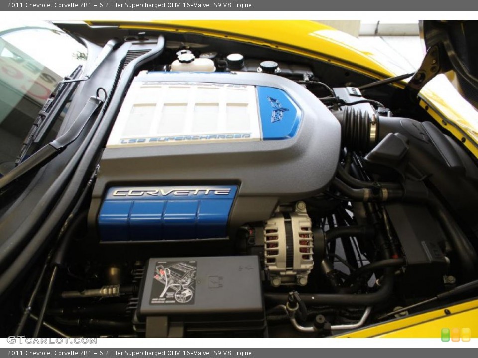 6.2 Liter Supercharged OHV 16-Valve LS9 V8 Engine for the 2011 Chevrolet Corvette #47805398