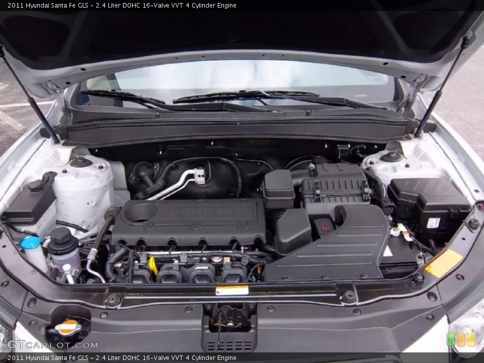 2.4 Liter DOHC 16-Valve VVT 4 Cylinder Engine for the 2011 Hyundai Santa Fe #47840204