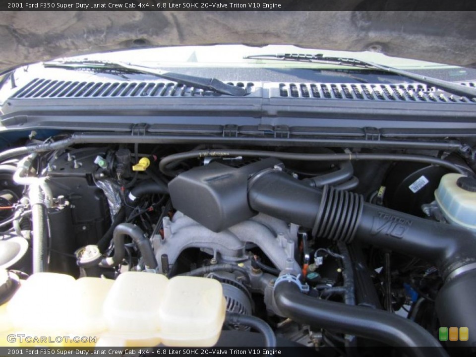 6.8 Liter SOHC 20-Valve Triton V10 2001 Ford F350 Super Duty Engine