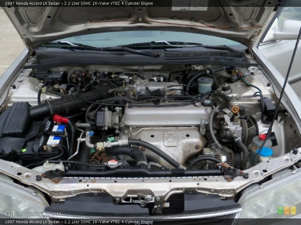2.2 Liter SOHC 16-Valve VTEC 4 Cylinder Engine for the 1997 Honda Accord #48100479