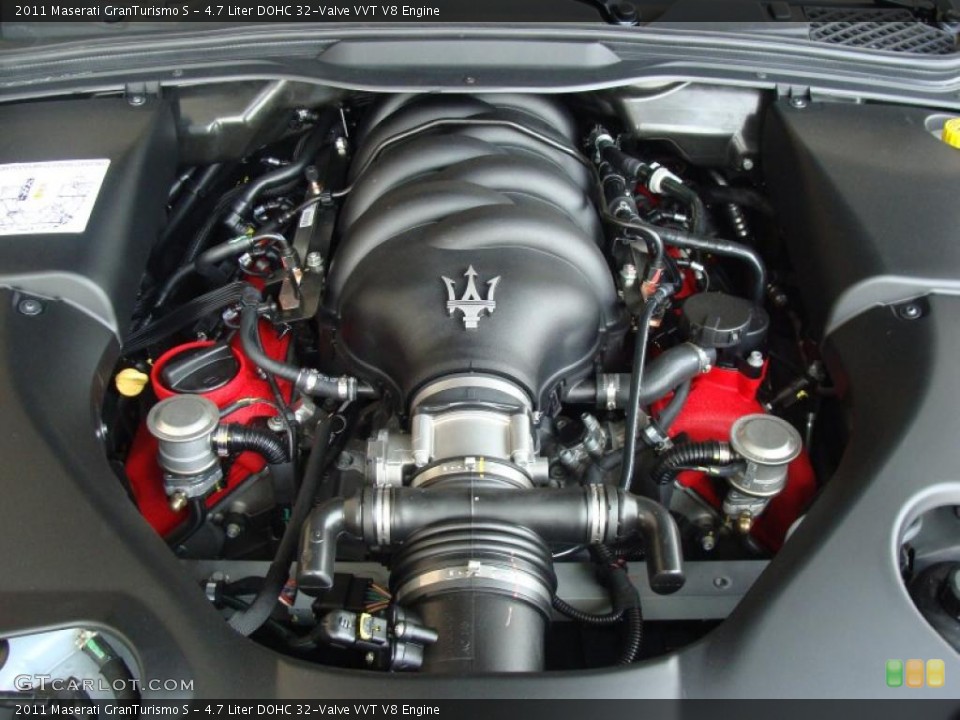 4.7 Liter DOHC 32-Valve VVT V8 Engine for the 2011 Maserati GranTurismo #48150956