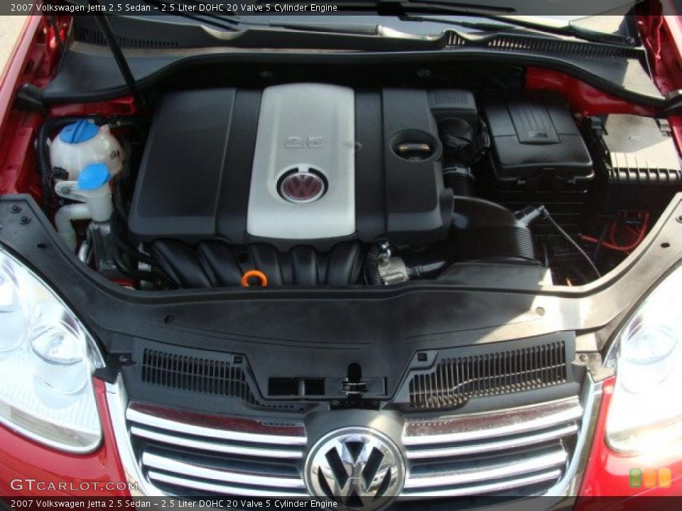 2.5 Liter DOHC 20 Valve 5 Cylinder Engine for the 2007 Volkswagen Jetta #48222008