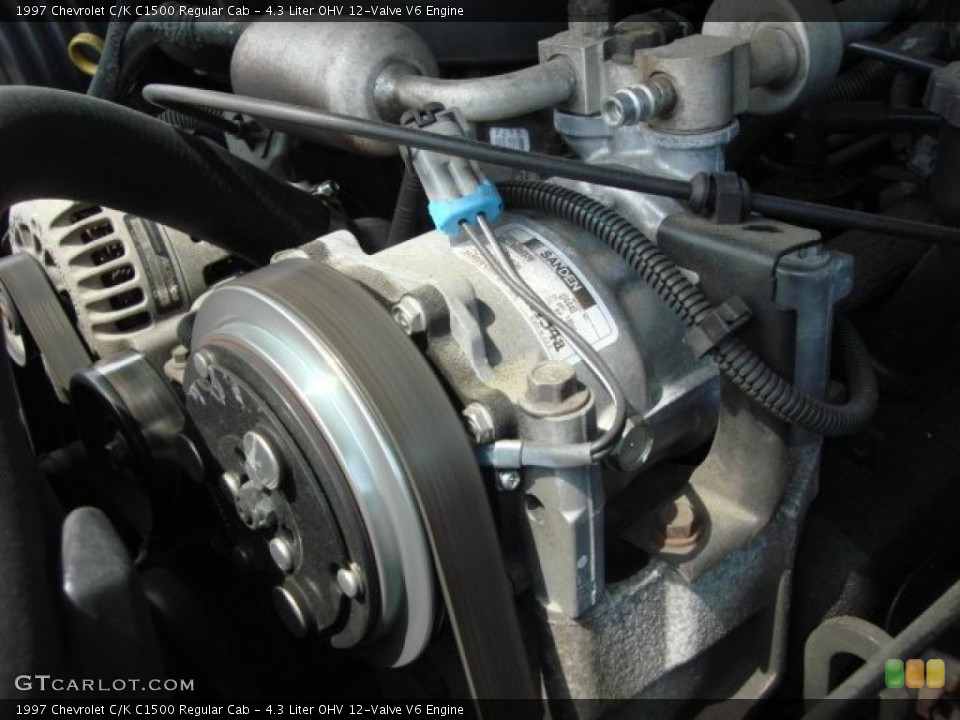 4.3 Liter OHV 12-Valve V6 Engine for the 1997 Chevrolet C/K #48278806