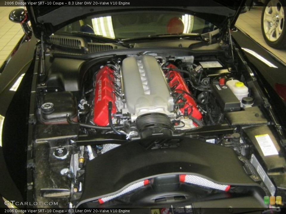 8.3 Liter OHV 20-Valve V10 Engine for the 2006 Dodge Viper #48301801