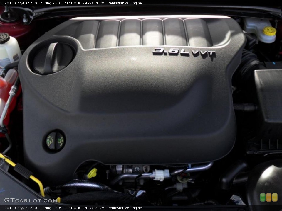 3.6 Liter DOHC 24-Valve VVT Pentastar V6 Engine for the 2011 Chrysler 200 #48325532