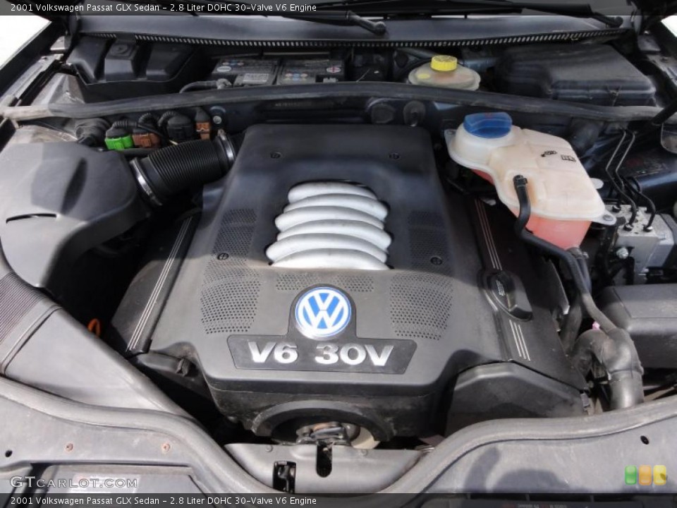 2.8 Liter DOHC 30-Valve V6 Engine for the 2001 Volkswagen Passat #48342508