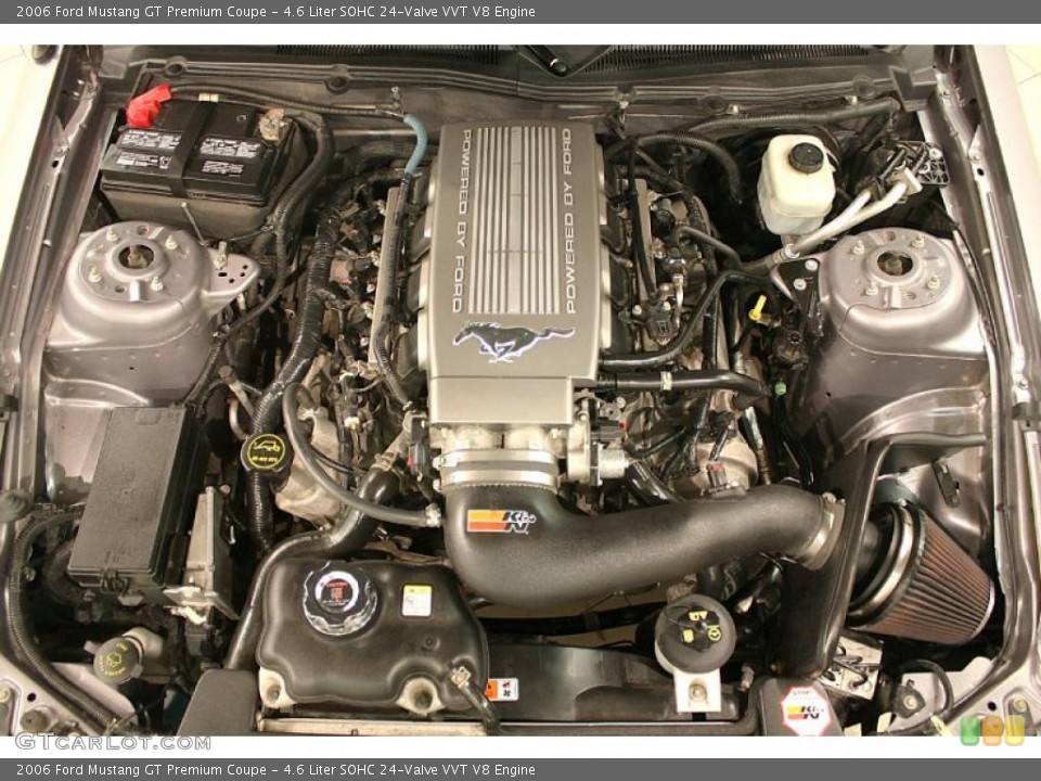 4.6 Liter SOHC 24-Valve VVT V8 Engine for the 2006 Ford Mustang #48379139