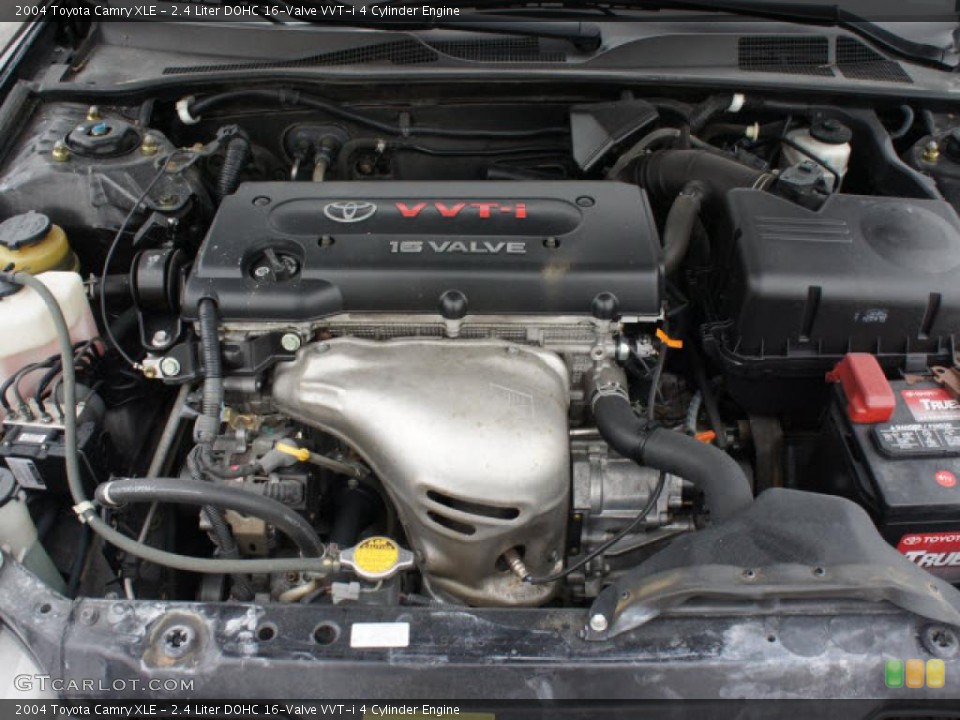 2.4 Liter DOHC 16-Valve VVT-i 4 Cylinder Engine for the 2004 Toyota Camry #48433836
