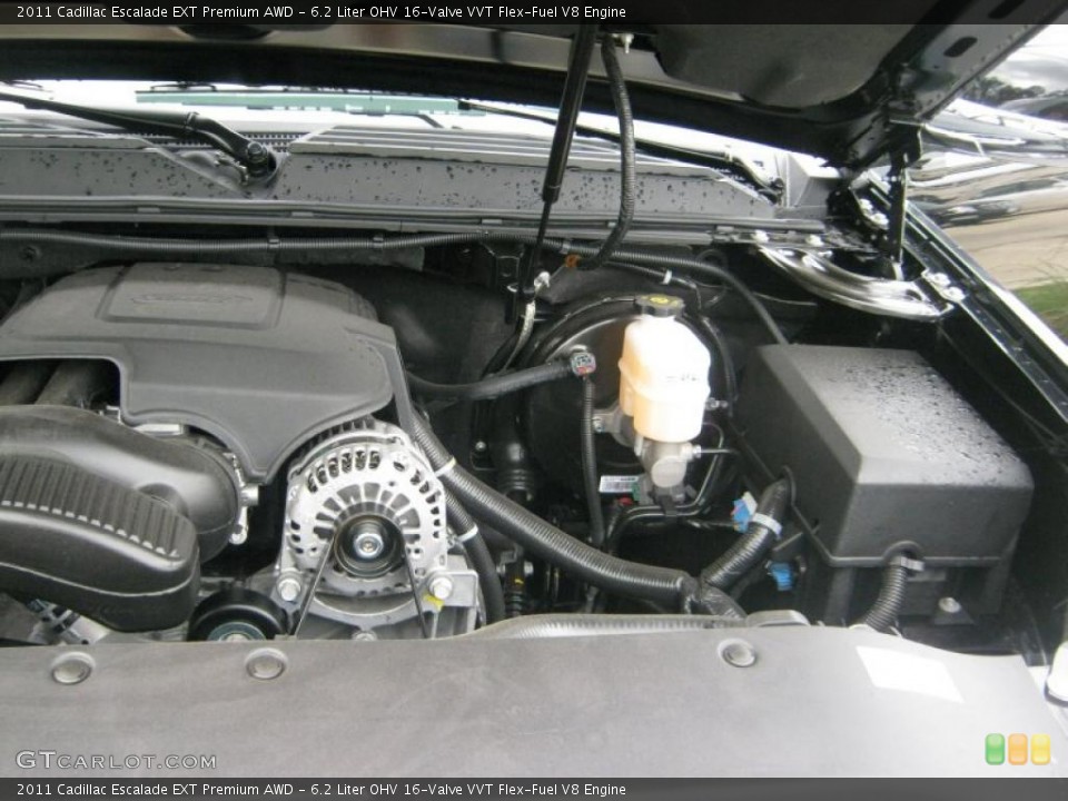 6.2 Liter OHV 16-Valve VVT Flex-Fuel V8 Engine for the 2011 Cadillac Escalade #48473229