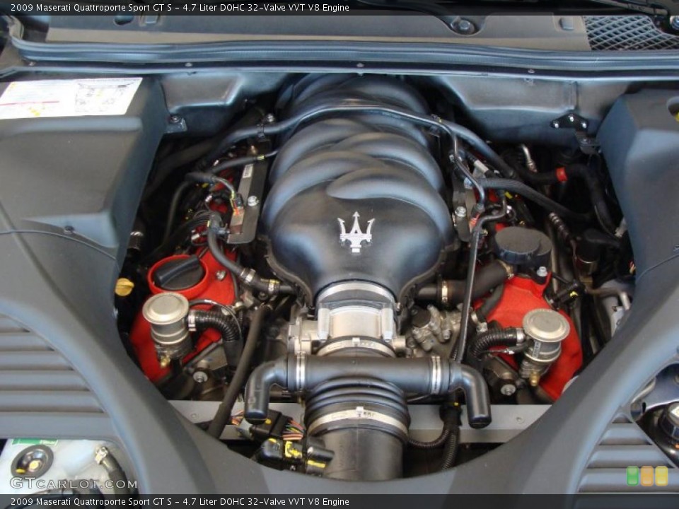 4.7 Liter DOHC 32-Valve VVT V8 Engine for the 2009 Maserati Quattroporte #48669601