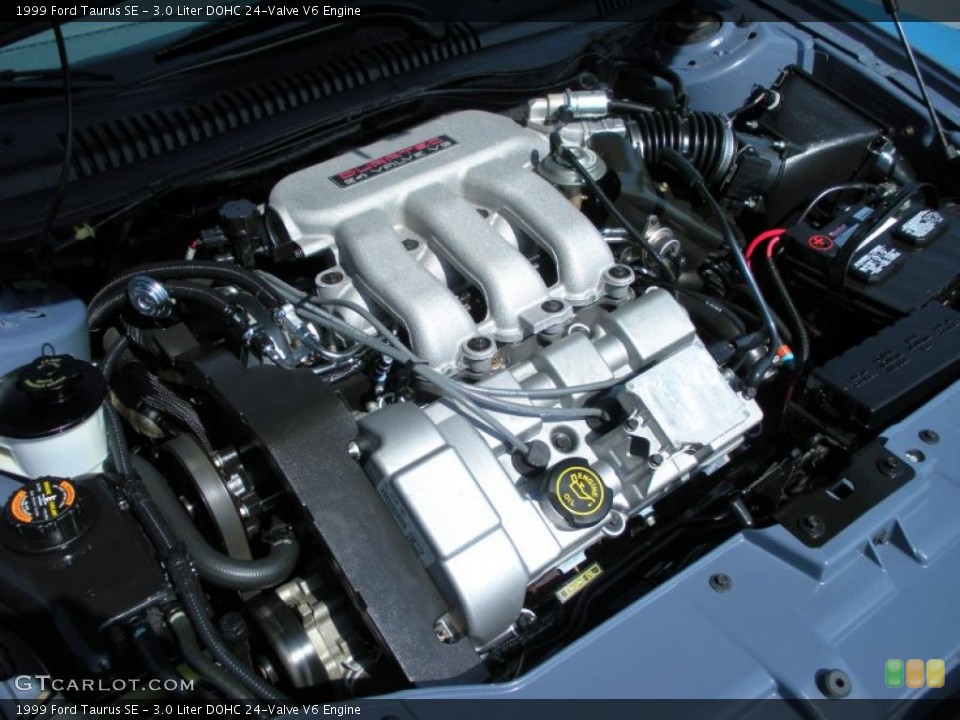 3.0 Liter DOHC 24-Valve V6 1999 Ford Taurus Engine