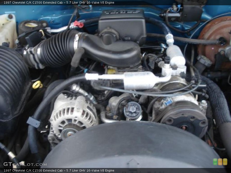 5.7 Liter OHV 16-Valve V8 Engine for the 1997 Chevrolet C/K #48937033