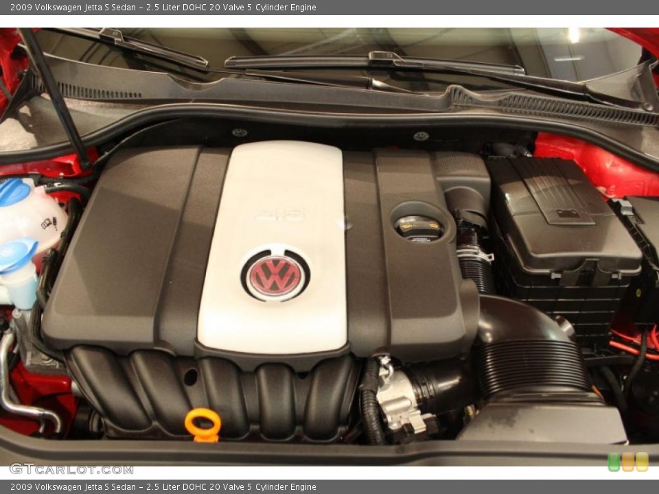 2.5 Liter DOHC 20 Valve 5 Cylinder Engine for the 2009 Volkswagen Jetta #48959176