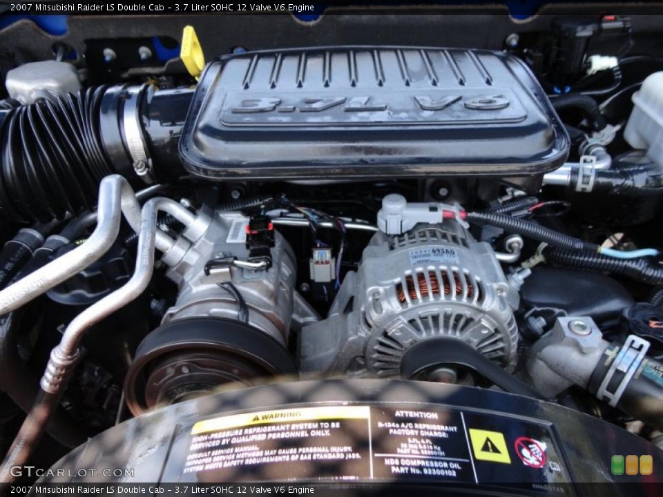 3.7 Liter SOHC 12 Valve V6 Engine for the 2007 Mitsubishi Raider #48999144