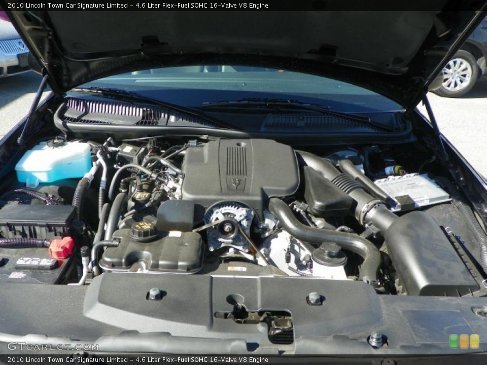 4.6 Liter Flex-Fuel SOHC 16-Valve V8 Engine for the 2010 Lincoln Town Car #49095404