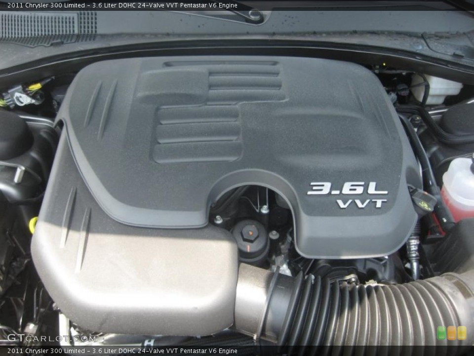 3.6 Liter DOHC 24-Valve VVT Pentastar V6 Engine for the 2011 Chrysler 300 #49104512