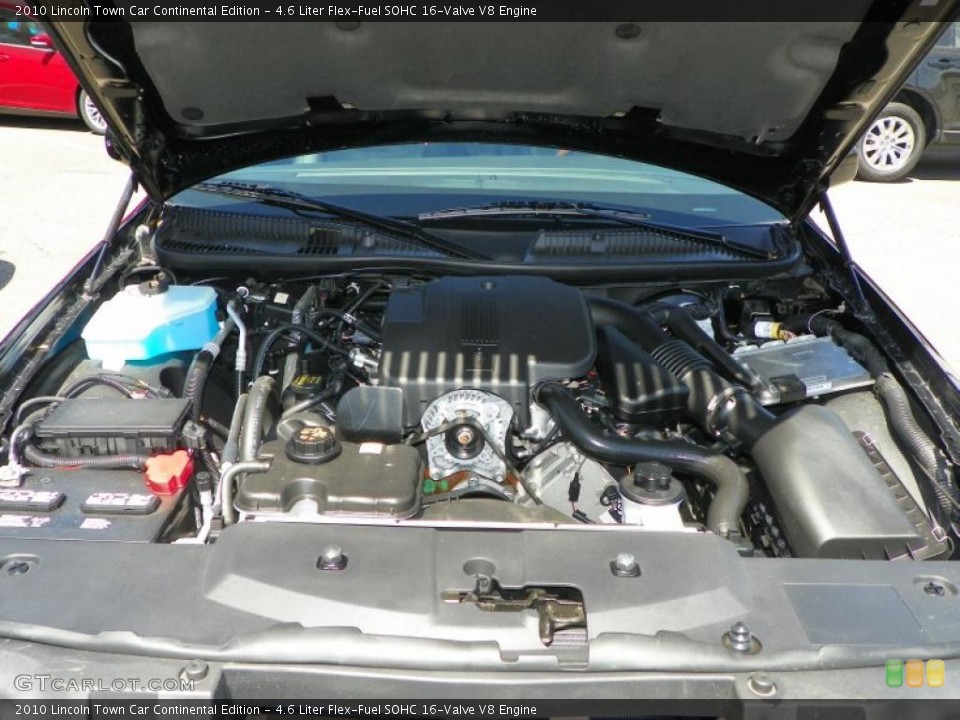 4.6 Liter Flex-Fuel SOHC 16-Valve V8 2010 Lincoln Town Car Engine