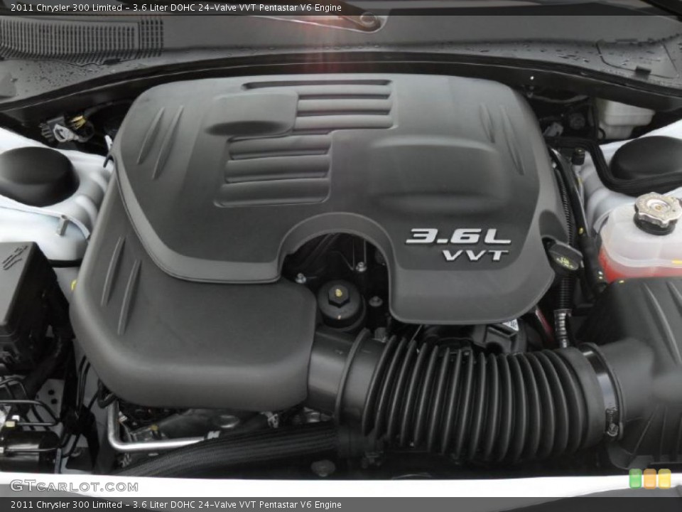 3.6 Liter DOHC 24-Valve VVT Pentastar V6 Engine for the 2011 Chrysler 300 #49210784