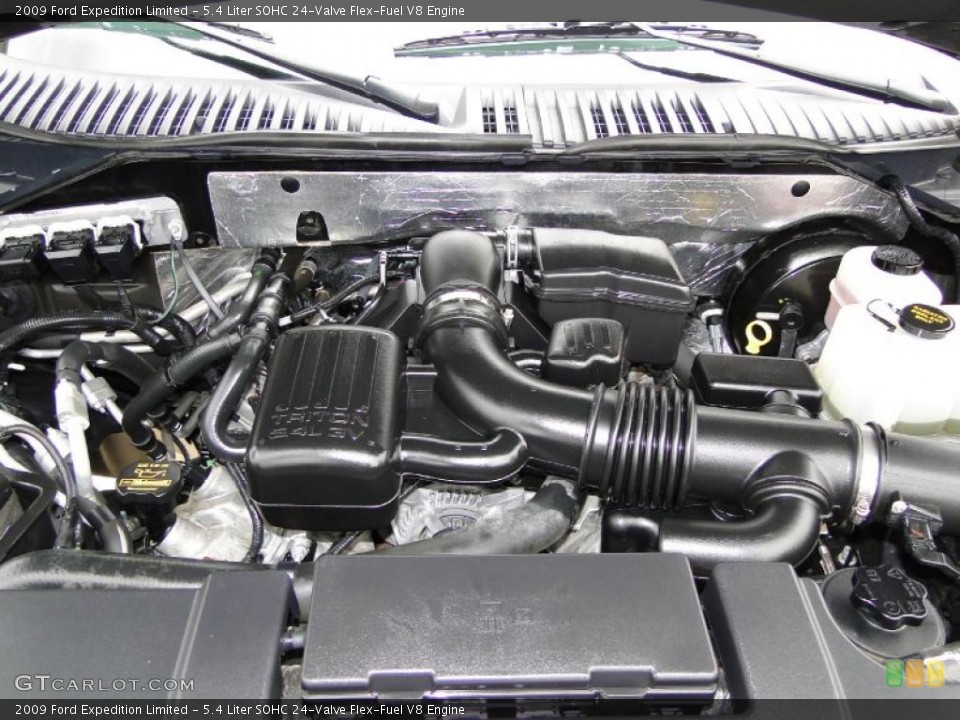 5.4 Liter SOHC 24-Valve Flex-Fuel V8 Engine for the 2009 Ford Expedition #49316604