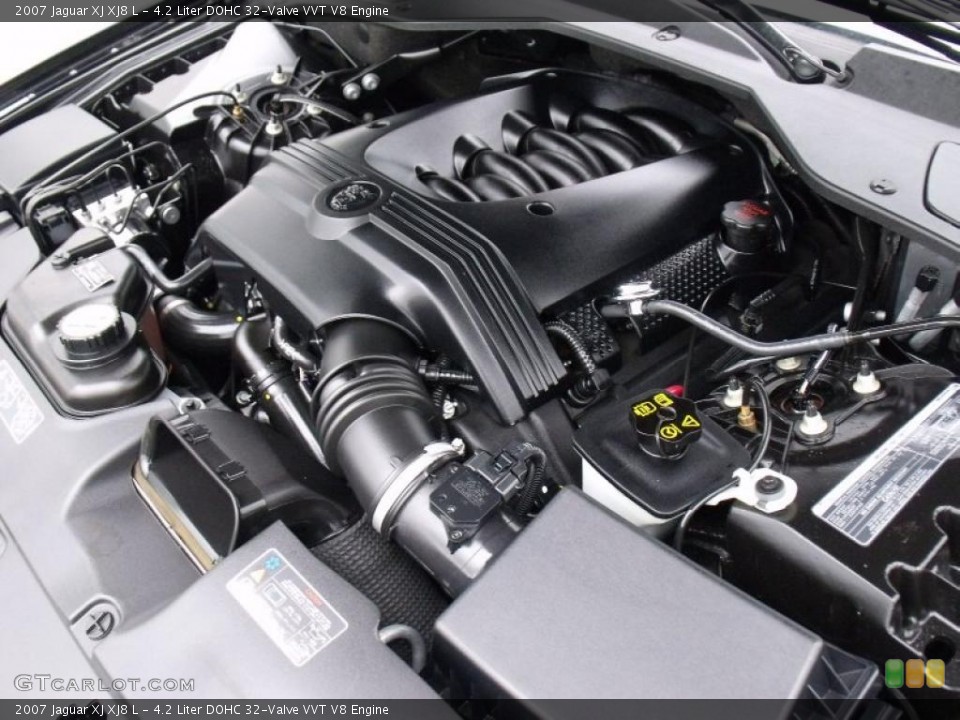 4.2 Liter DOHC 32-Valve VVT V8 Engine for the 2007 Jaguar XJ #49399925