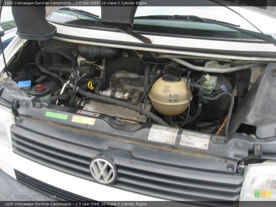 2.5 Liter SOHC 10-Valve 5 Cylinder Engine for the 1995 Volkswagen EuroVan #49824225