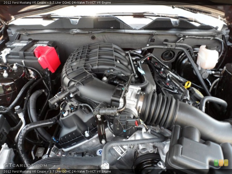 3.7 Liter DOHC 24-Valve Ti-VCT V6 Engine for the 2012 Ford Mustang #49983660