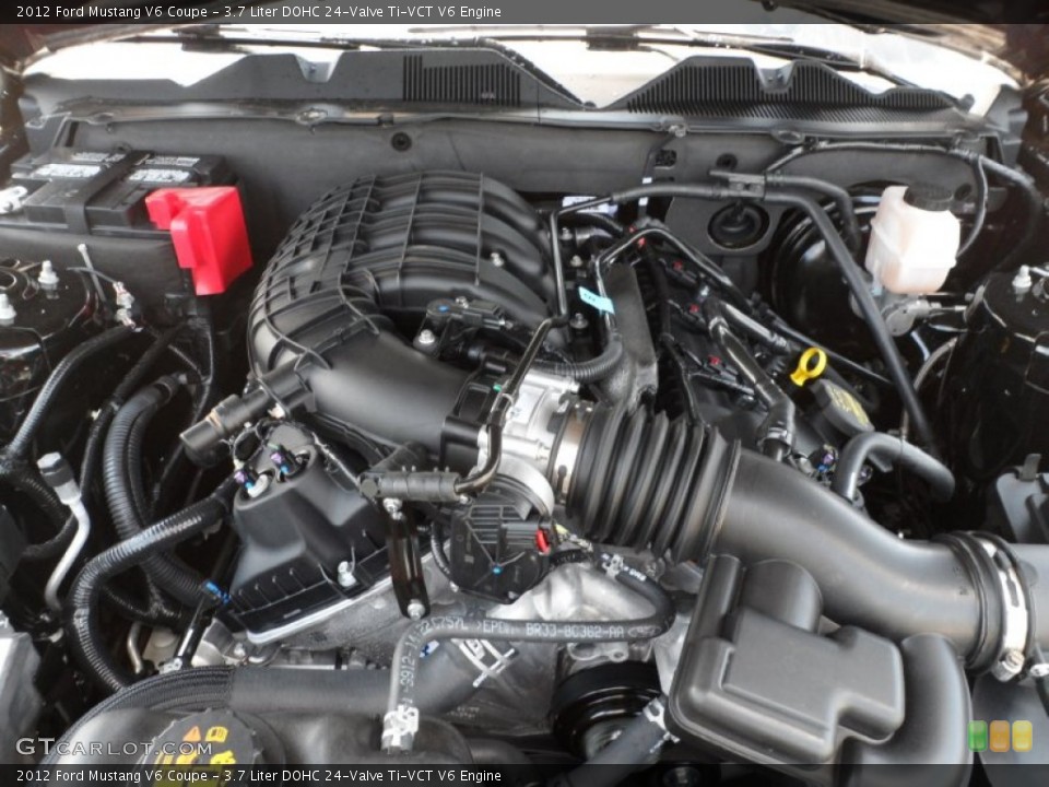 3.7 Liter DOHC 24-Valve Ti-VCT V6 Engine for the 2012 Ford Mustang #49985136