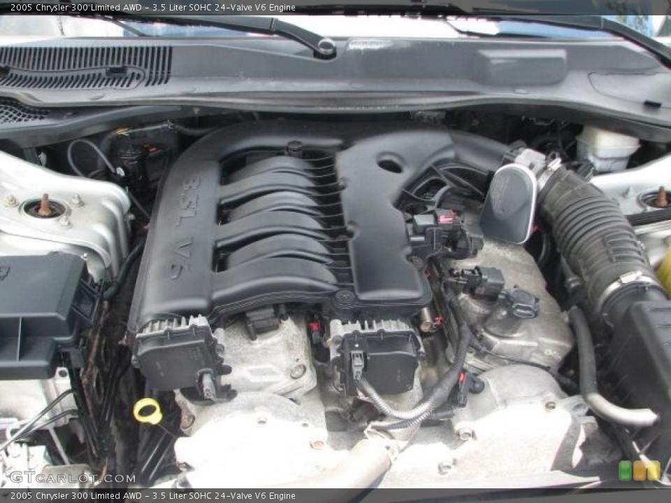 3.5 Liter SOHC 24-Valve V6 2005 Chrysler 300 Engine