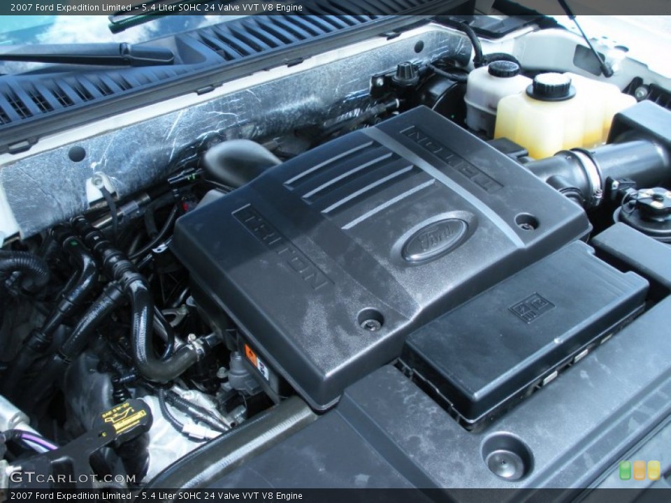 5.4 Liter SOHC 24 Valve VVT V8 Engine for the 2007 Ford Expedition #50060644
