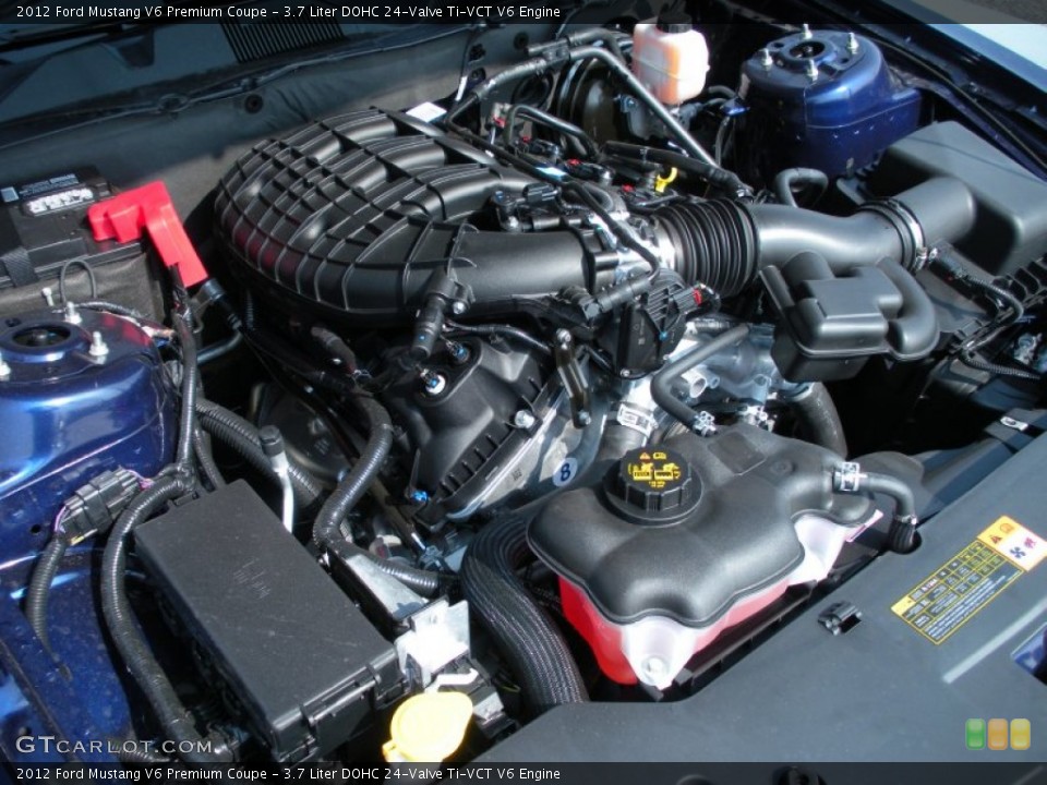 3.7 Liter DOHC 24-Valve Ti-VCT V6 Engine for the 2012 Ford Mustang #50322723