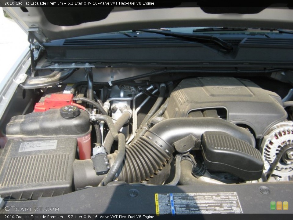 6.2 Liter OHV 16-Valve VVT Flex-Fuel V8 Engine for the 2010 Cadillac Escalade #50467019