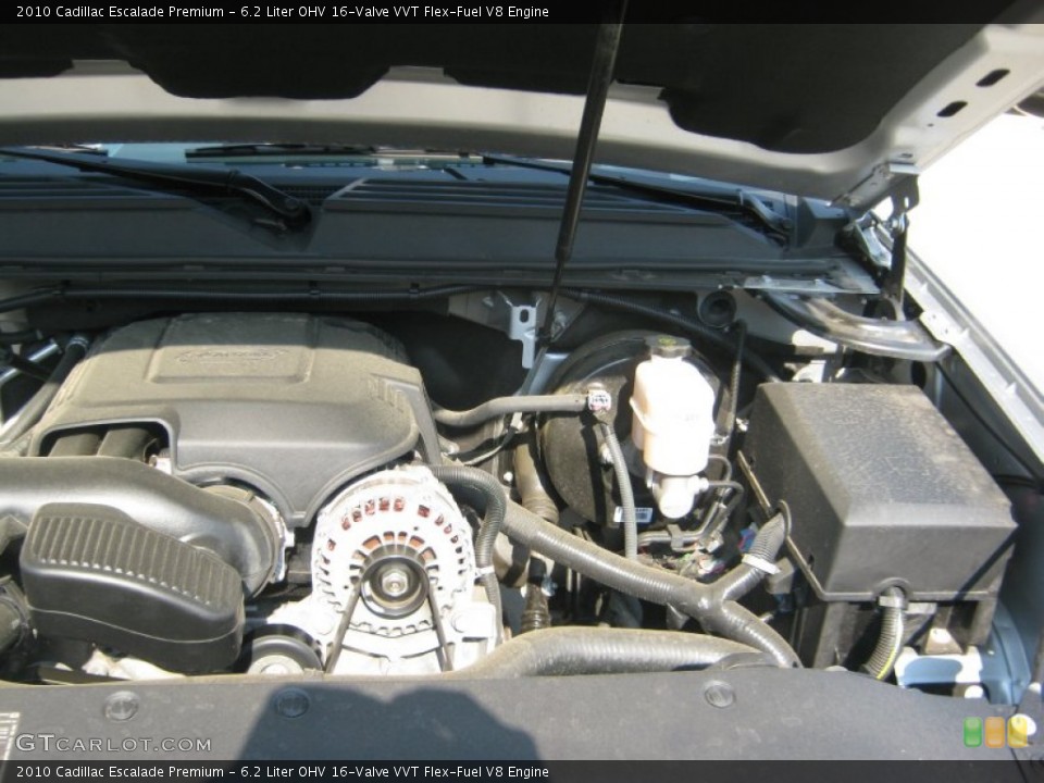 6.2 Liter OHV 16-Valve VVT Flex-Fuel V8 Engine for the 2010 Cadillac Escalade #50467033