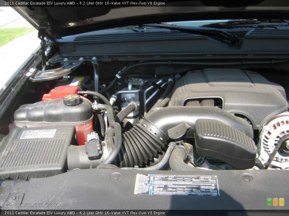 6.2 Liter OHV 16-Valve VVT Flex-Fuel V8 Engine for the 2011 Cadillac Escalade #50467453