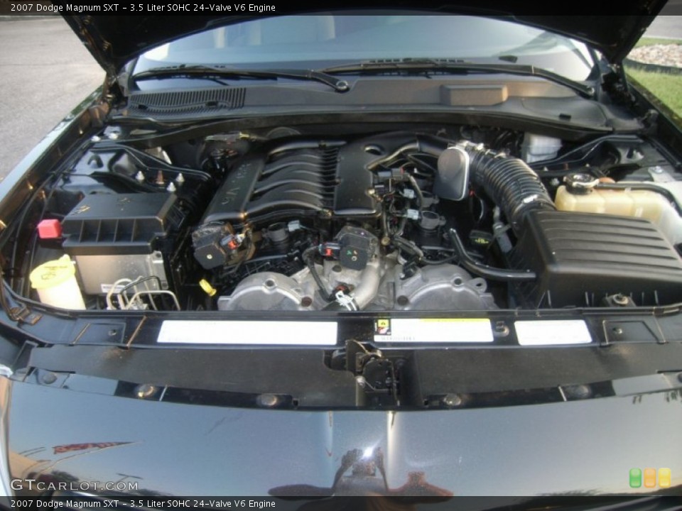 3.5 Liter SOHC 24-Valve V6 Engine for the 2007 Dodge Magnum #50510302