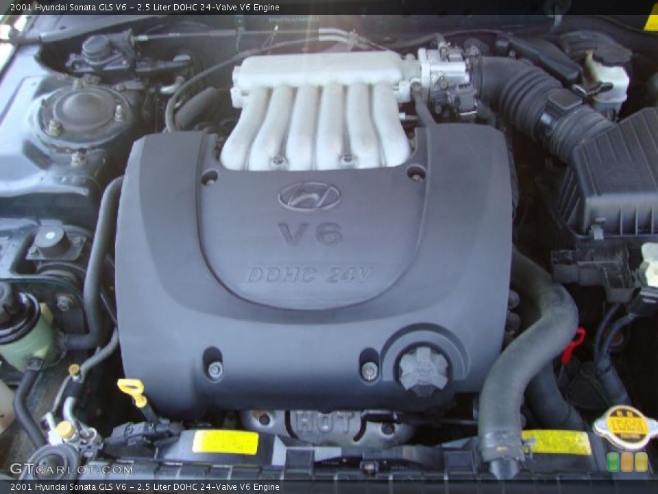 2.5 Liter DOHC 24-Valve V6 2001 Hyundai Sonata Engine