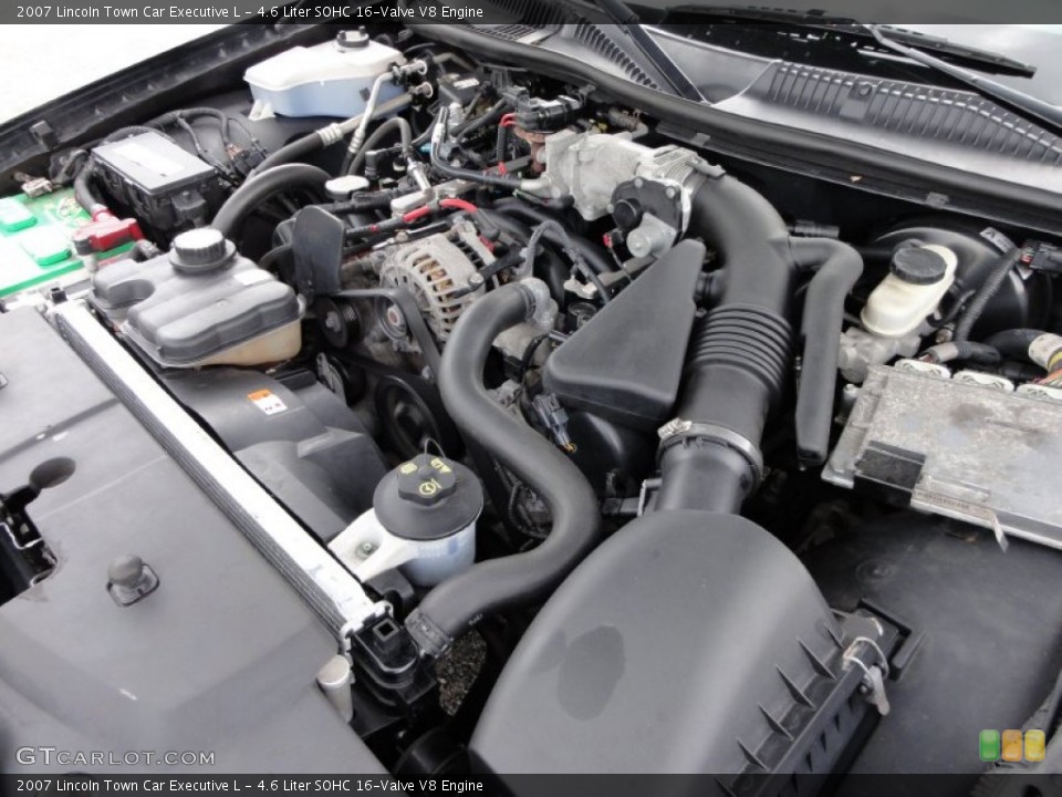 4.6 Liter SOHC 16-Valve V8 Engine for the 2007 Lincoln Town Car #50796492